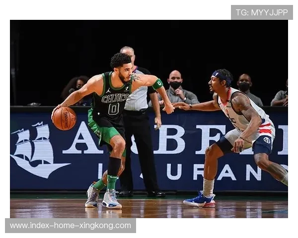 奇才对凯尔特人赛前球员状态分析与战术布局深度解析 奇才对凯尔特人赛前球员状态分析与战术布局深度解析