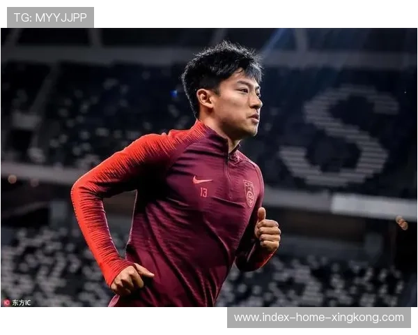 俱乐部暗示冬窗引两名主力,市场预期升温 俱乐部暗示冬窗引两名主力,市场预期升温