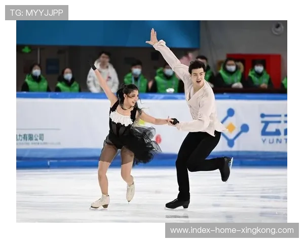 美国花样滑冰运动员马里宁震撼登场,打破三项世界纪录,美国花样滑冰世界冠军 美国花样滑冰运动员马里宁震撼登场,打破三项世界纪录,美国花样滑冰世界冠军