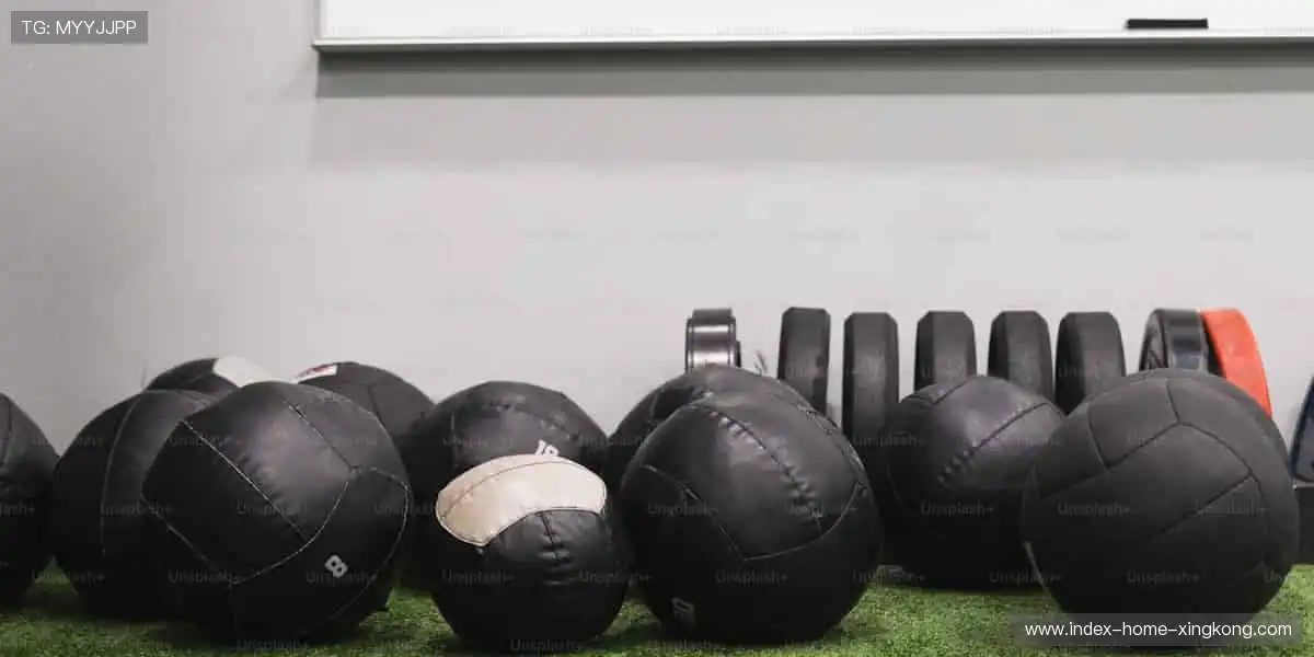 「运动装备黑科技，让你的每一步都更专业！🛡️点击选购，开启高效训练！」